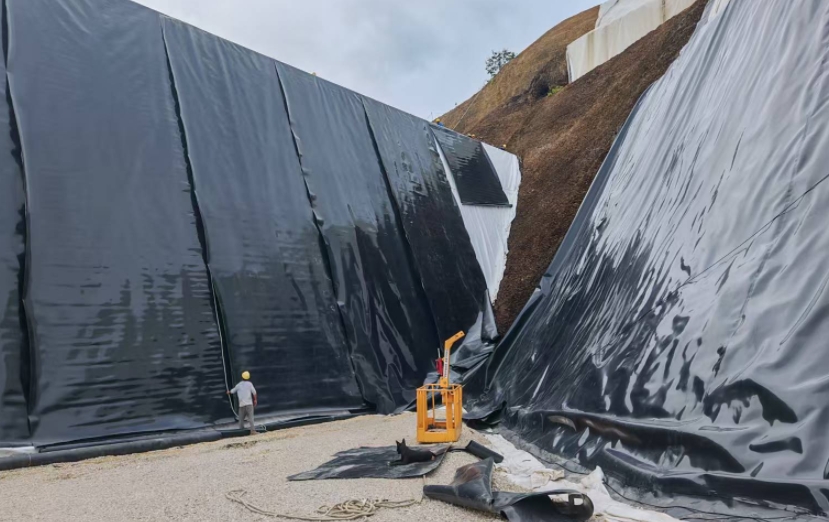 ���񳡴�ֱ����������ϸ�����