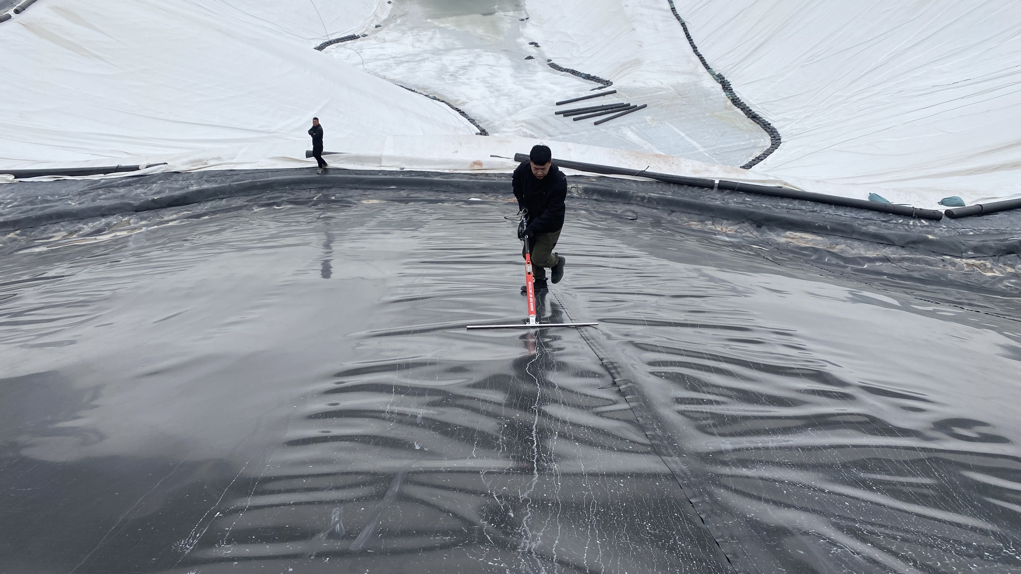 Ѱ�����ϼ��������񳡷ɻ�����������칤��