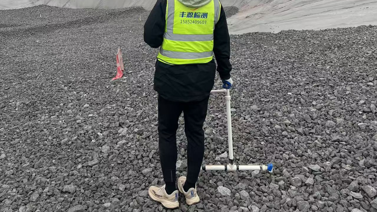 �Ĵ�ĳ��������©���