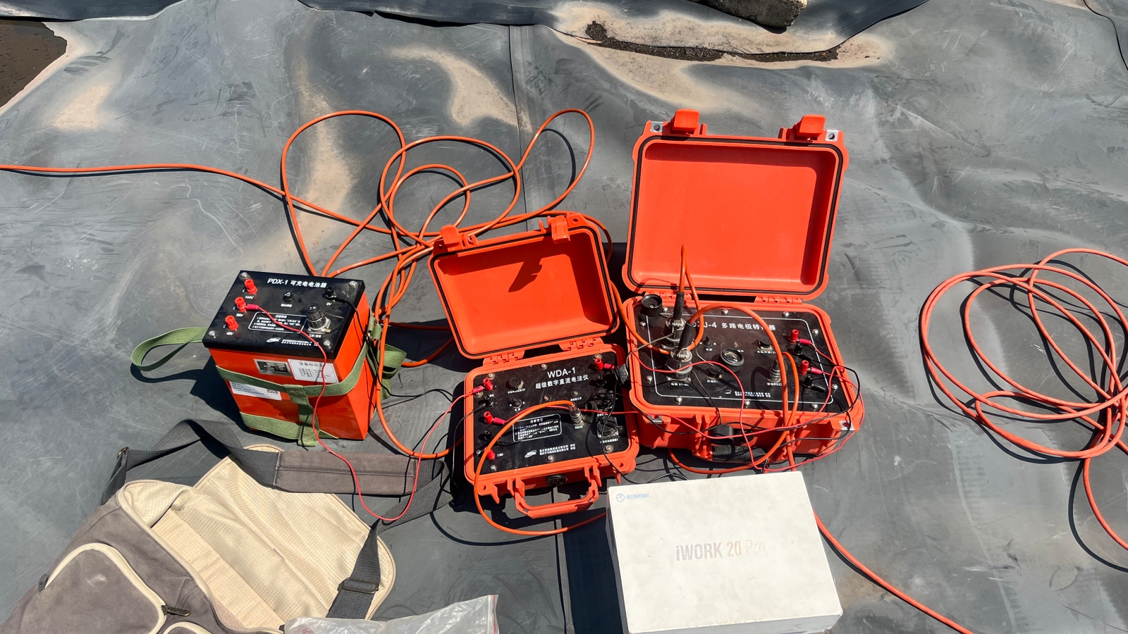 �������񳡶��μ��